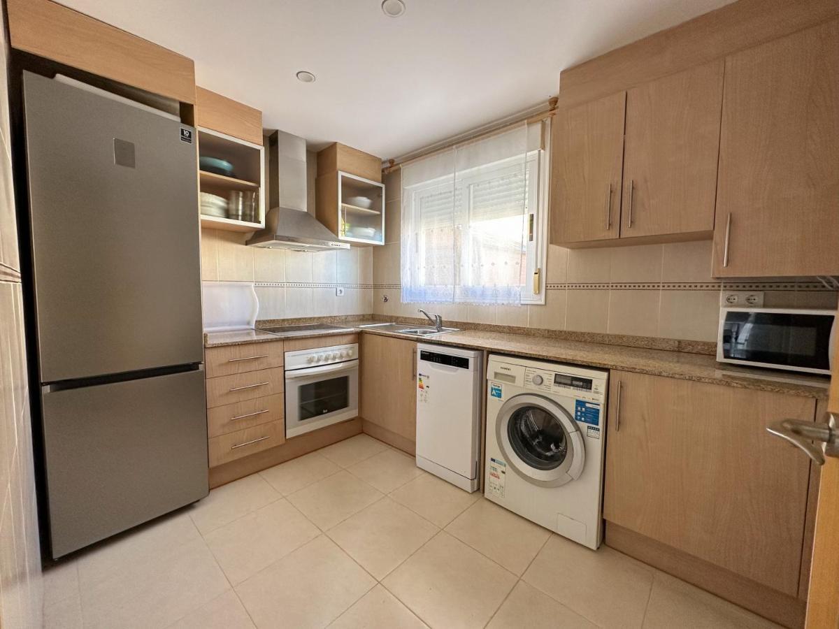 Apartamentos Be Suites Primera Linea Оропеса дел Мар Екстериор снимка